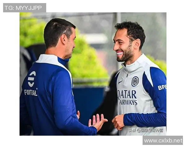 恰尔汗奥卢谈未来目标:希望国米走到最后,未与荷兰队友交换看法 恰尔汗奥卢谈未来目标:希望国米走到最后,未与荷兰队友交换看法